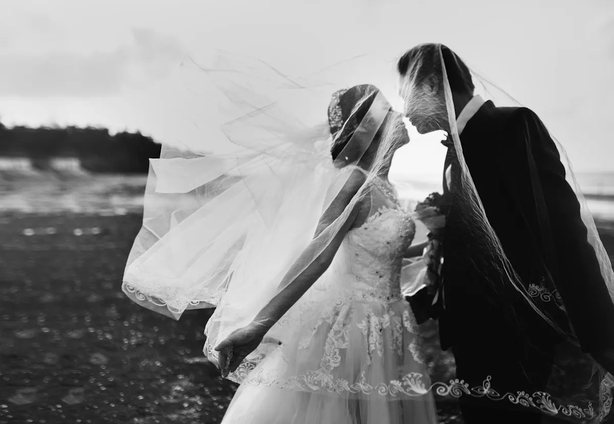 Emma och Filip i svartvitt
